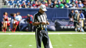 'I'm talking to America here:' NFL referee would not be interrupted in Seahawks-Lions