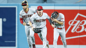 Diamondbacks strike early, take commanding 2-0 lead over Dodgers in NLDS