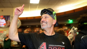 'We're not done yet': D-backs manager Torey Lovullo dazzles in post-NLCS speech