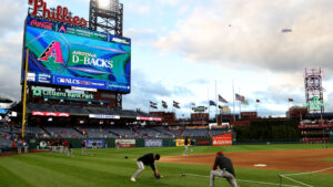 Diamondbacks-Phillies pregame notes: Lovullo explains roster moves, Moreno starts