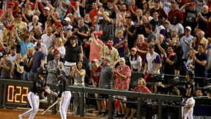 Home-field advantage swinging NLCS in D-backs' favor vs. Phillies