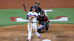 Paul Sewald blows save, Diamondbacks drop Game 1 of World Series vs. Rangers