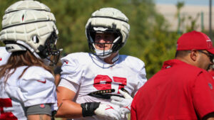 Report: Cardinals trade LB Cameron Thomas to Chiefs for late-round pick