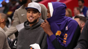Report: Devin Booker could return, give Suns Big 3 a debut as soon as Friday