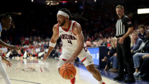 No. 3 Arizona uses 20-point run to seal rout of UT-Arlington