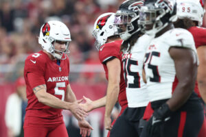 Prater ties franchise record as Cardinals jump out to early lead