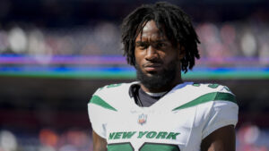 Cardinals awarded waiver claim on RB Michael Carter