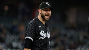 Reports: Diamondbacks connected to starting pitchers Lucas Giolito, Seth Lugo