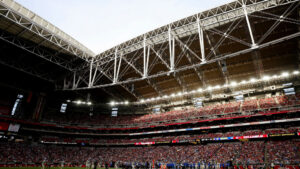 Cardinals-49ers expected to play with open roof Sunday at State Farm Stadium