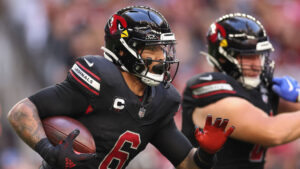 Cardinals fight through weather delays, Steelers for upset win in Week 13