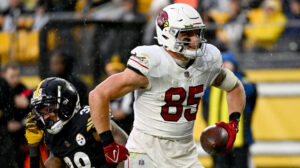 Cardinals cap off 1st half behind Trey McBride touchdown grab(s)