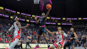 No. 4 Arizona basketball outdueled by No. 14 Florida Atlantic in double OT loss