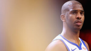 Warriors' Chris Paul fractures hand, will have surgery next week