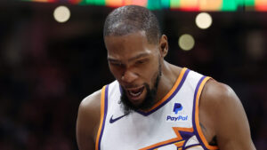Kevin Durant on the Suns coming together: 'We understand what the process is like'