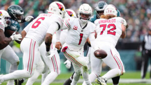 By the numbers: Light bulb comes on for Cardinals' offense in win over Eagles