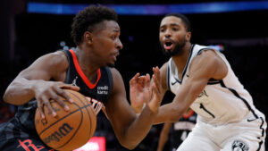 Reports: Suns linked to trade market of Rockets' Jae'Sean Tate