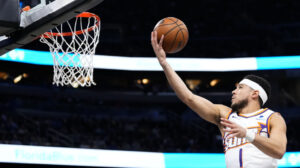 Devin Booker's 62-point game helps earn Western Conference Player of the Week