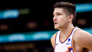 Suns' role players flashing capabilities team will need in postseason
