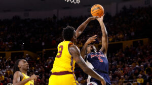 No. 6 Arizona manages Arizona State comeback attempt for rivalry win