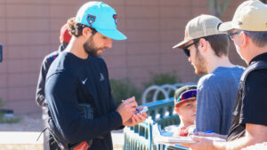 When can fans attend Diamondbacks spring training workouts?