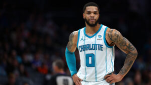 NBA trade deadline tracker: Miles Bridges is off the board for Suns, others