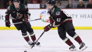 Josh Doan nets twice in NHL debut, Coyotes score 4 goals in 3rd and beat Blue Jackets