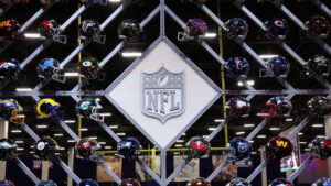 NFL owners unanimously approve a rule that bans the hip-drop tackle