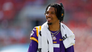 Jayden Daniels talks potential Arizona State reunion with Raiders' Antonio Pierce, landing spots