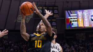 Milwaukee's leading scorer BJ Freeman commits to Arizona State