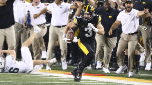 Cardinals NFL Draft Day 2 mock drafts roundup: McKinstry, DeJean on the board