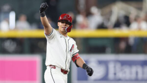 Diamondbacks' Jorge Barrosa, Luis Frias land on injured list