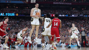 Purdue's Zach Edey outduels NC State's DJ Horne, DJ Burns Jr. in Final Four win
