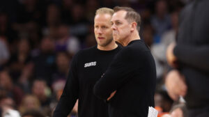 Suns' Kevin Young will stay on staff through playoffs, per Frank Vogel
