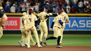 Clutch moments from Ketel Marte, Randal Grichuk push Diamondbacks to win over Cubs