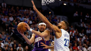 Devin Booker creates space out of corner trap to cook Rudy Gobert in Game 1 of Suns-T-Wolves