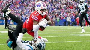 Bills trade Stefon Diggs to Texans for draft picks, per report