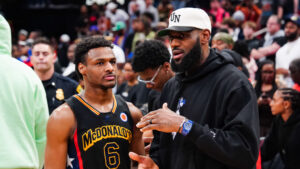 Could Phoenix Suns fans truly embrace LeBron, Bronny James?