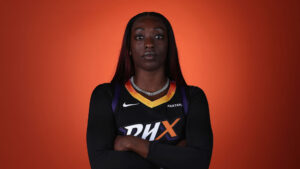 Copper scores career-high 38 points in Mercury home-opening win over Dream