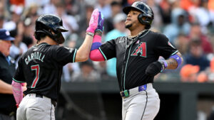 What has made Diamondbacks star Ketel Marte's hitting streak so unique?