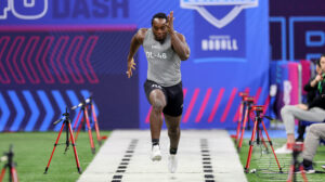 College coaches praise Cardinals DL Darius Robinson's violence and versatility