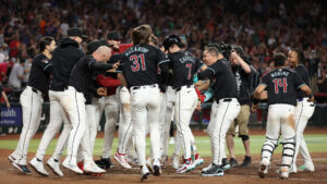 Diamondbacks' best defensive game sets table for Pavin Smith walk-off vs. Giants