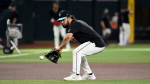 Diamondbacks' Eugenio Suarez has recent history of overcoming slow starts