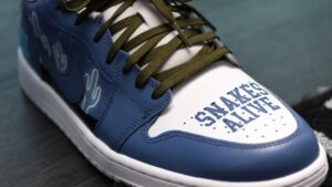 Torey Lovullo wears Snakes Alive shoes to MLB All-Star Game red carpet