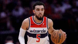 Phoenix Suns agree to deal with Tyus Jones, expect to start new PG