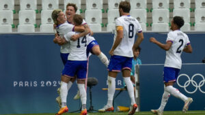 US men's soccer tops Guinea, advances to the Olympic quarterfinals for first time since 2000