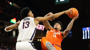 Ryan Dunn, Oso Ighodaro flashing competitiveness, defensive ability early with Summer Suns