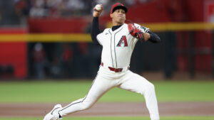 Diamondbacks option starter Yilber Diaz, recall Slade Cecconi