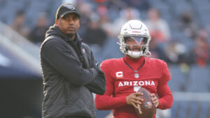 Cardinals quarterback coach Israel Woolfork: 'Kyler Murray is playing free right now'