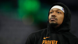 What are the Phoenix Suns doing with Bradley Beal?