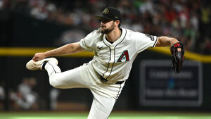 Diamondbacks to navigate "fluid" closer situation; What is Paul Sewald's new role?